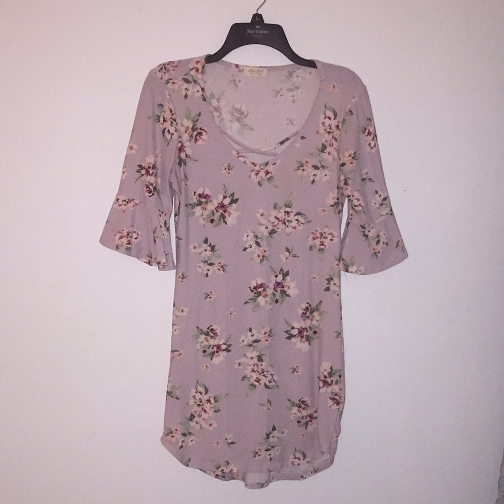 Cute lilac floral dress